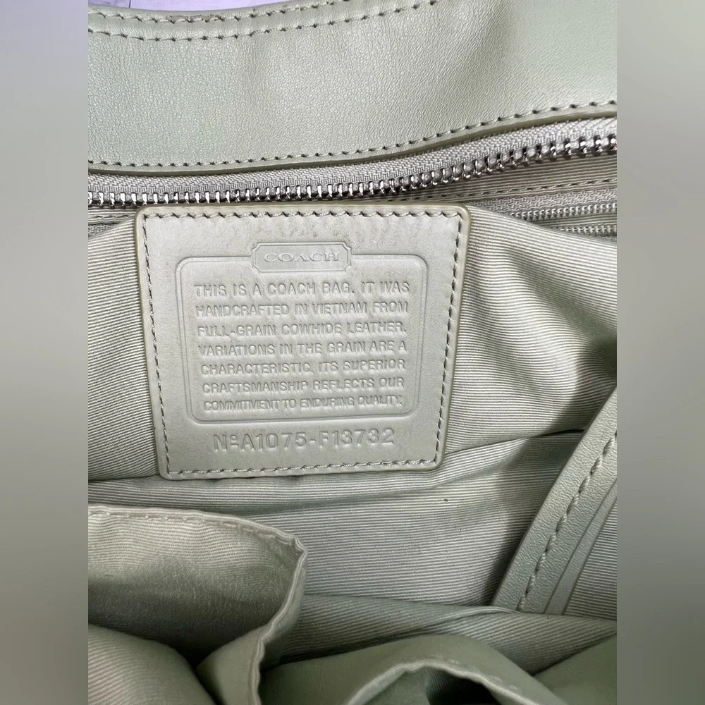 Coach Soho Pleated Leather Bag - Picture 15 of 16